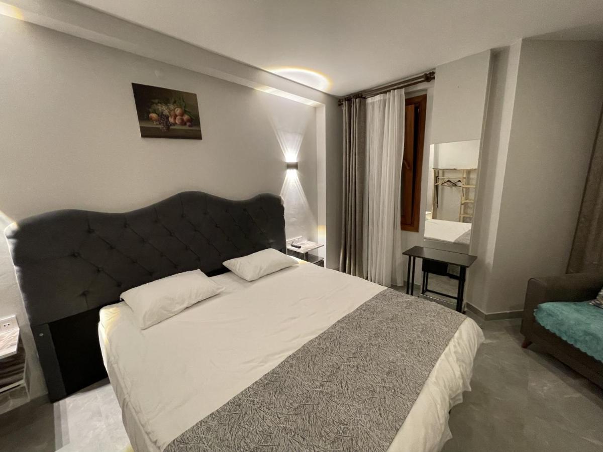 Turna Hotel Istanbul Exteriör bild